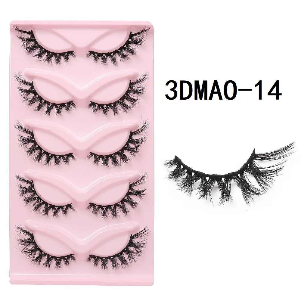 Cat Eye 3D False Lashes: Fluffy and Natural-looking. 5 pairs.